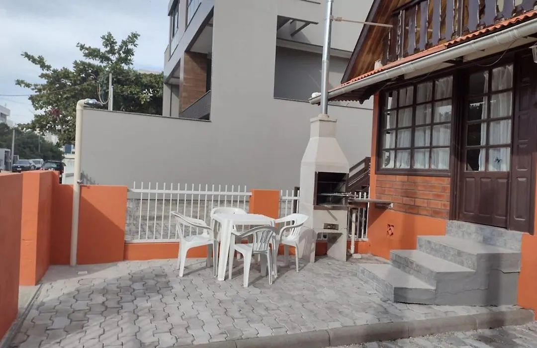 Apartamento estilo chalé - Enxaimel-1